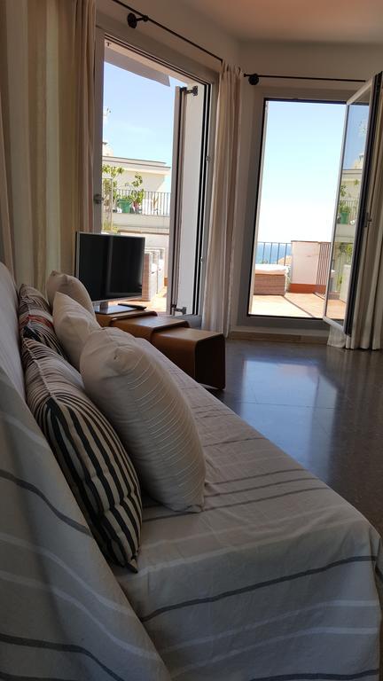 The Sky Attic Apartment Сиджес Экстерьер фото
